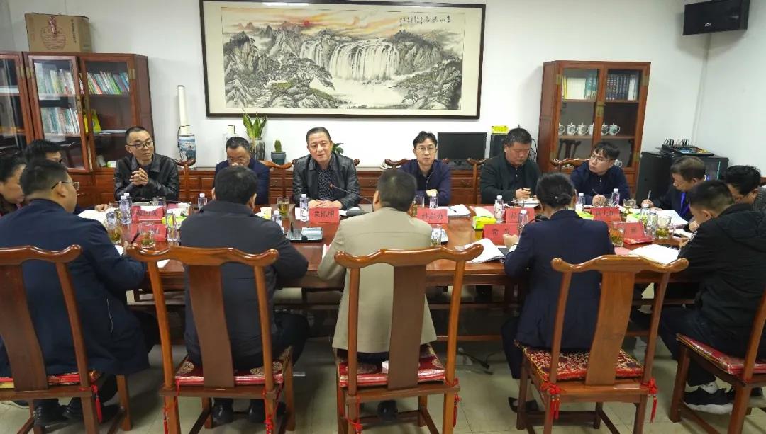 1-211130160RNY.jpg 1-211130160RNY.jpg