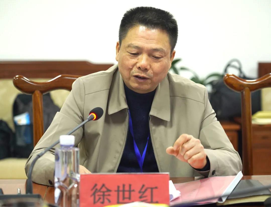 1-211130160Z1V0.jpg 1-211130160Z1V0.jpg