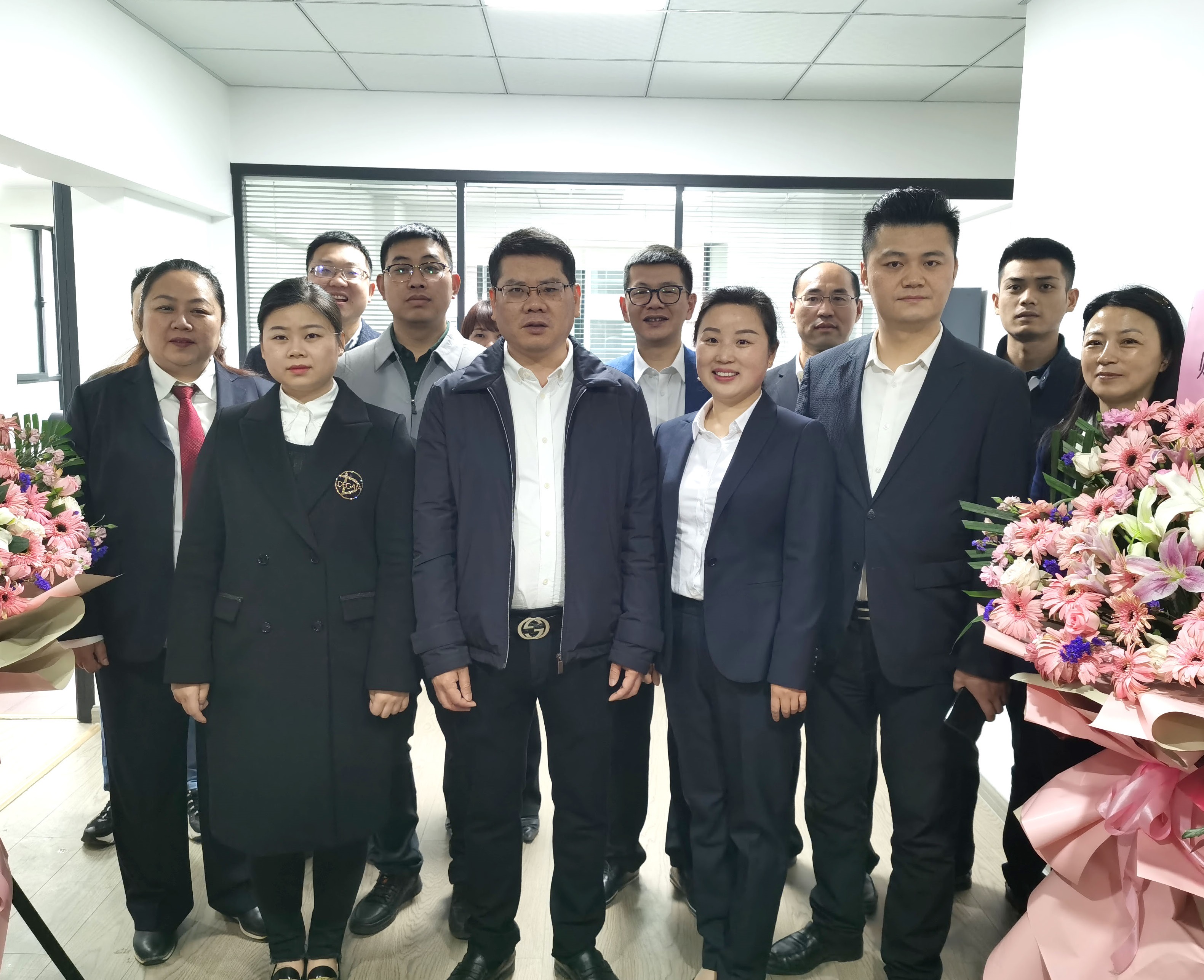 华彩新篇章 绽放新时代|湖南建工第七工程有限公司长沙分公司揭牌(图2) 华彩新篇章 绽放新时代|湖南建工第七工程有限公司长沙分公司揭牌(图2)